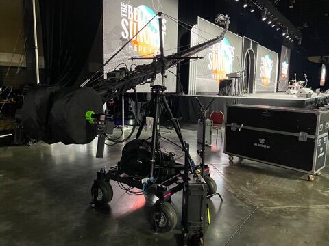 West Palm Beach 2024 — The Believers' Summit — Jib Crane